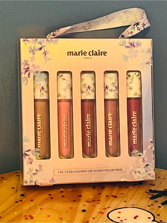 marie claire Other - 🌟2 for $14 🌟NWT Marie Claire 5 pack ultra glossy lip gloss collection